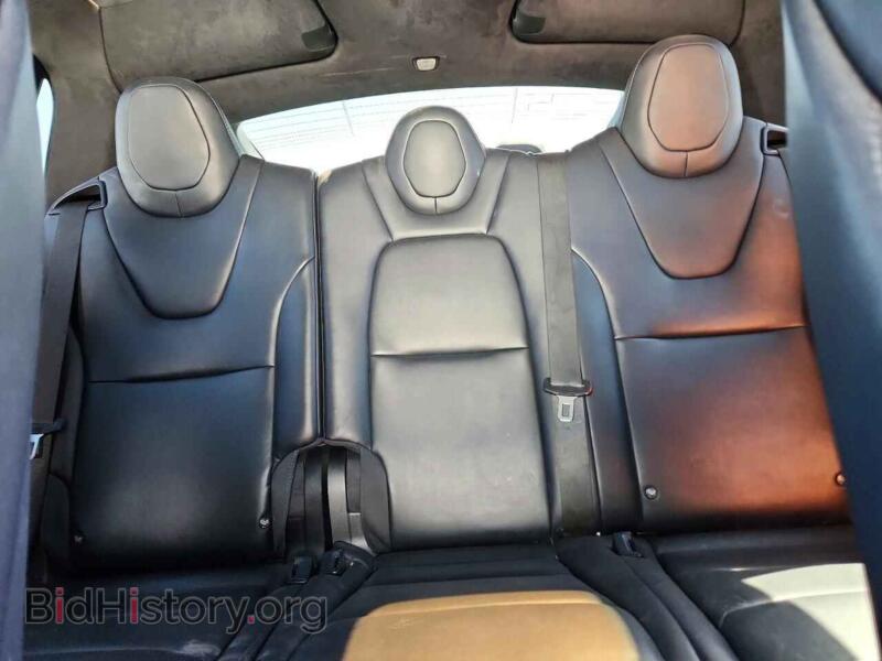 2019 Tesla MODEL X (VIN 5YJXCAE21KF183015) — фото 10 из 15