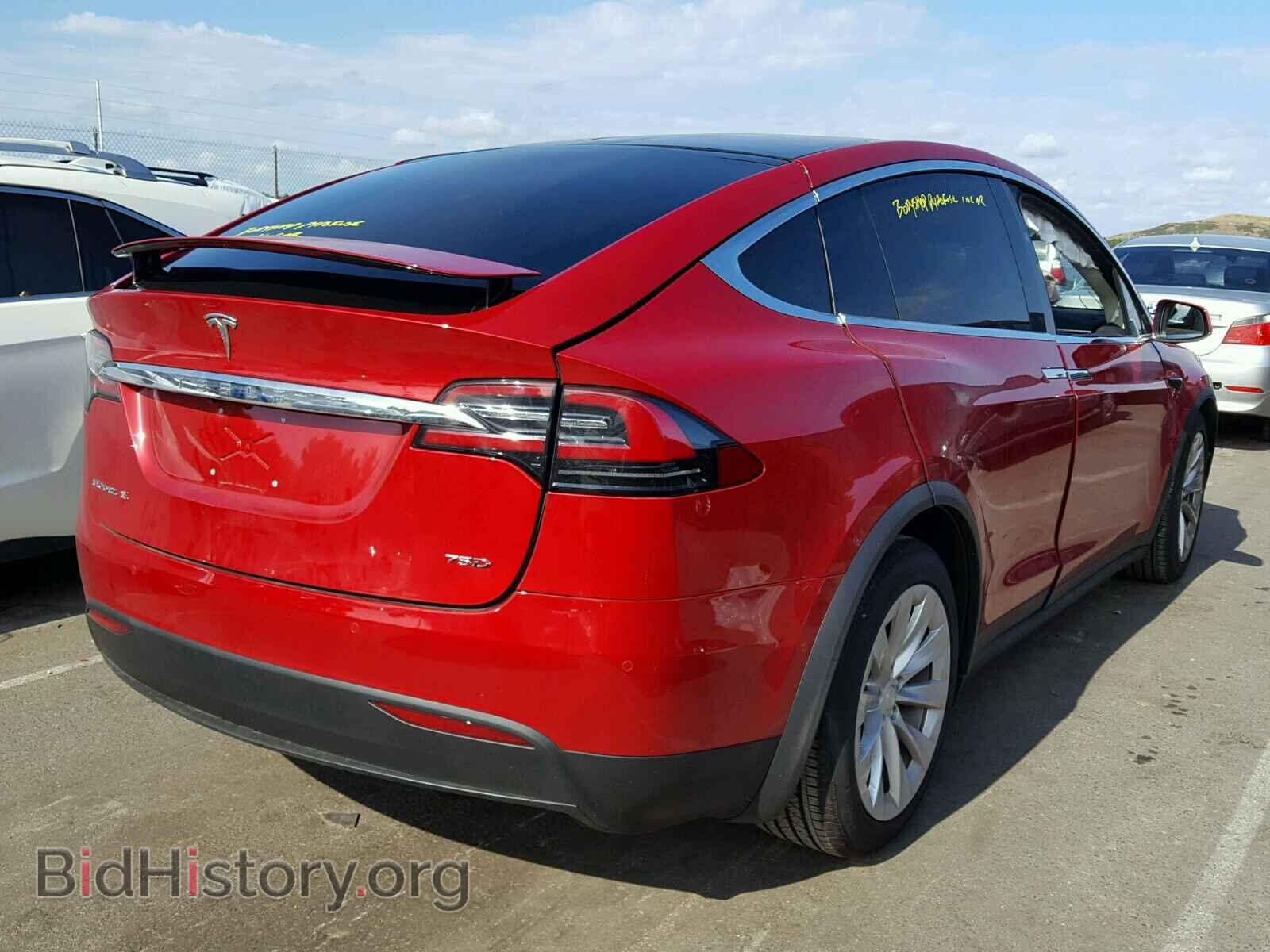 2017 TESLA MODEL X - VIN: 5YJXCDE2XHF076085 - Photo 4