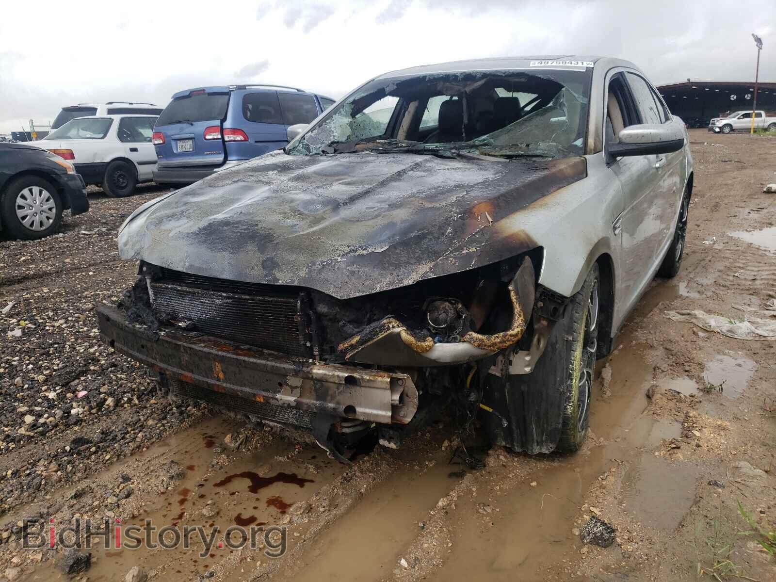 2010 FORD TAURUS - VIN: 1FAHP2KT2AG100987 - Фото 2