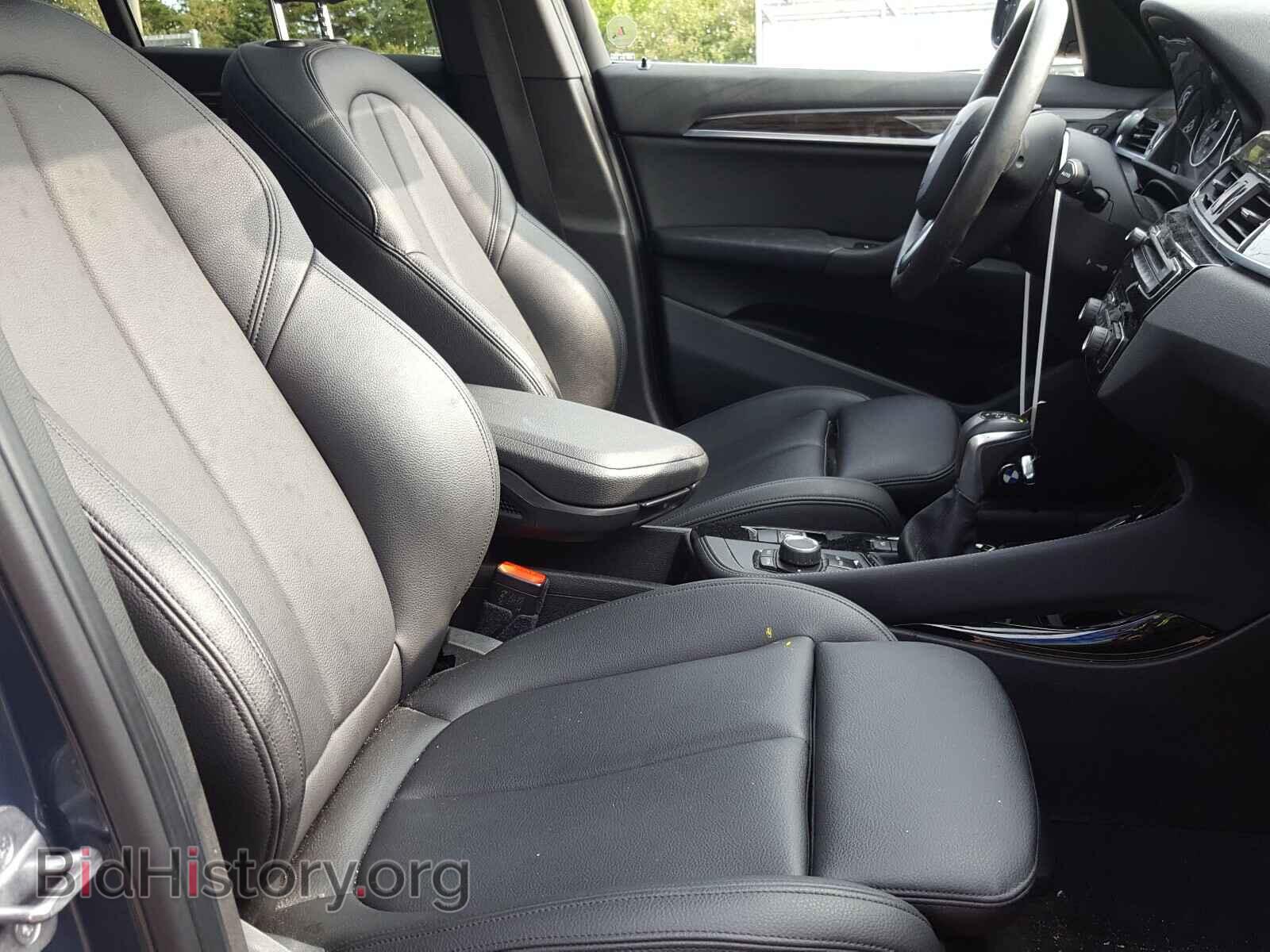 2016 BMW X1 - VIN: WBXHT3C34G5E52506 - Фото 5