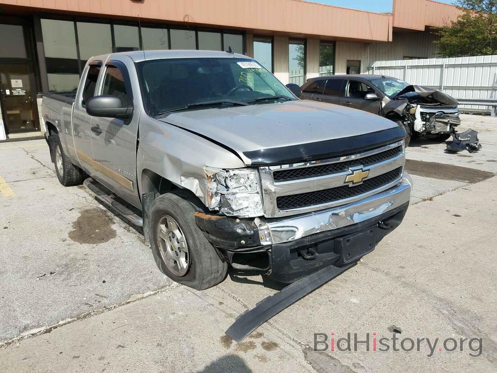 Photo 2GCEC19J681256576 - CHEVROLET SILVERADO 2008