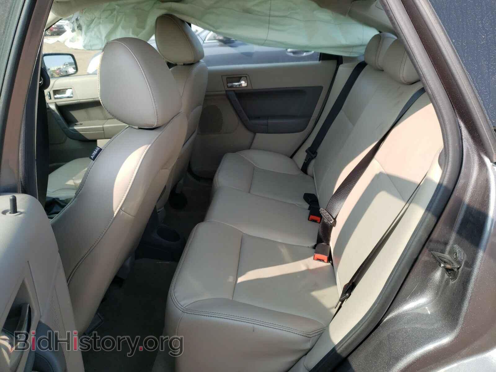 2011 FORD FOCUS - VIN: 1FAHP3GN7BW178768 - Photo 6
