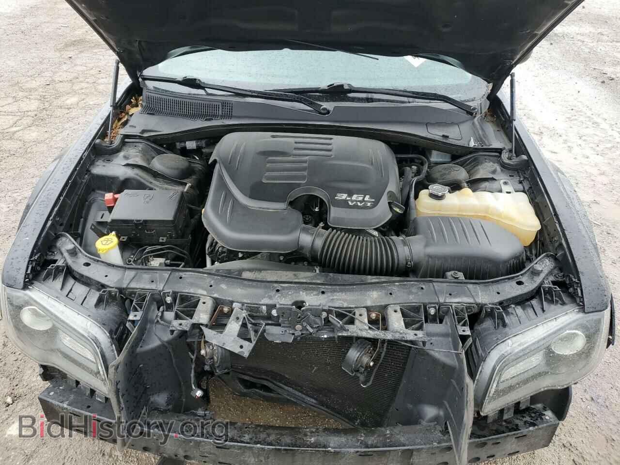 2019 CHRYSLER 300 - VIN: 2C3CCAAG2KH760939 - Фото 11