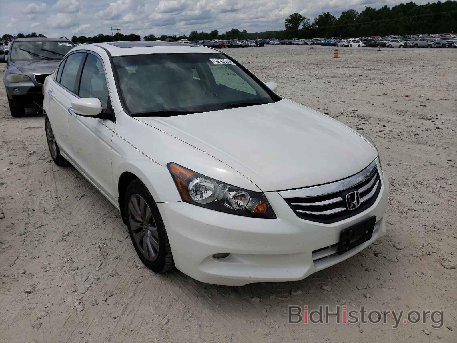 Фотография 1HGCP3F81BA027598 - HONDA ACCORD 2011