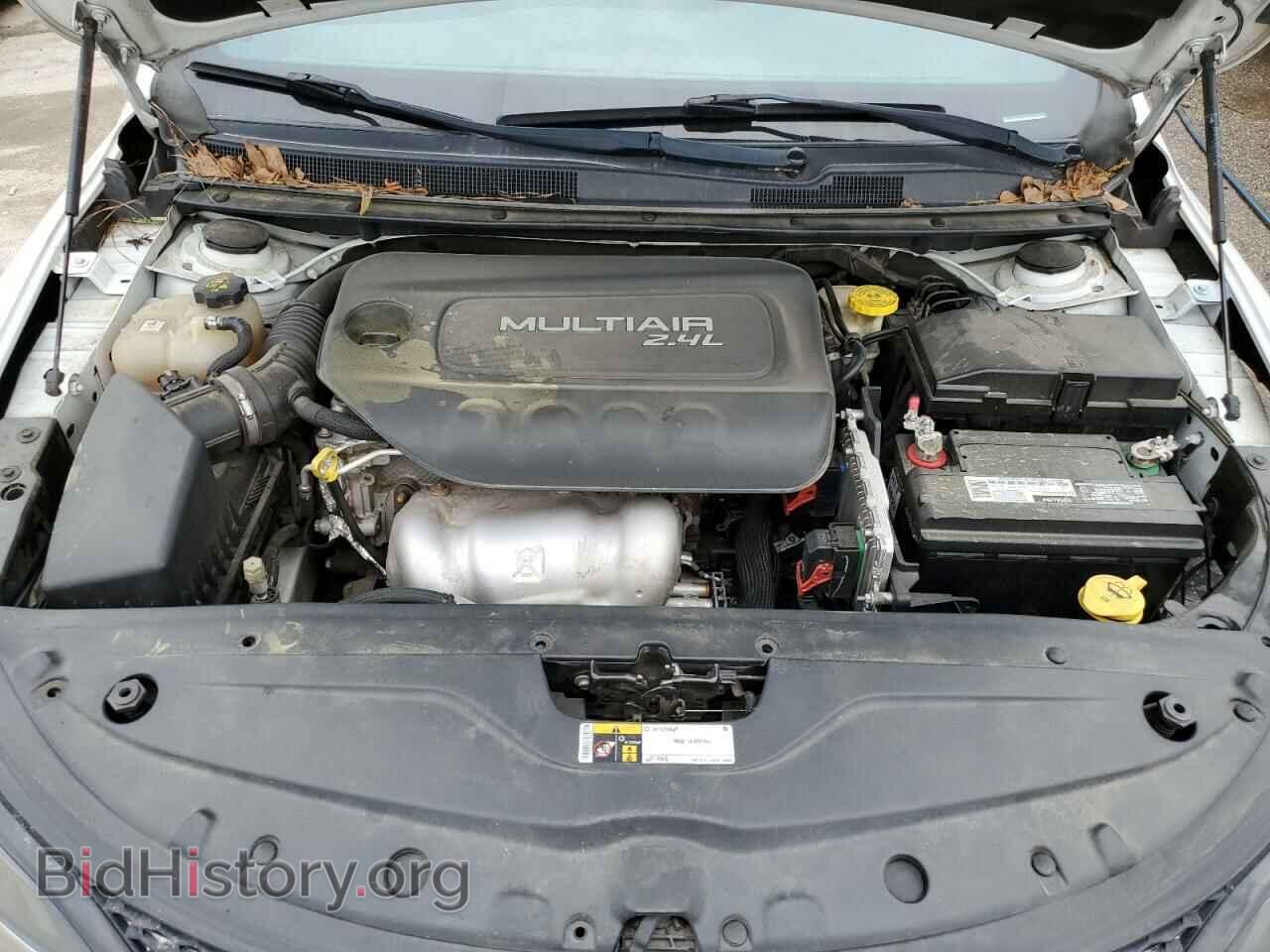 2016 CHRYSLER 200 - VIN: 1C3CCCBB9GN161467 - Фото 11