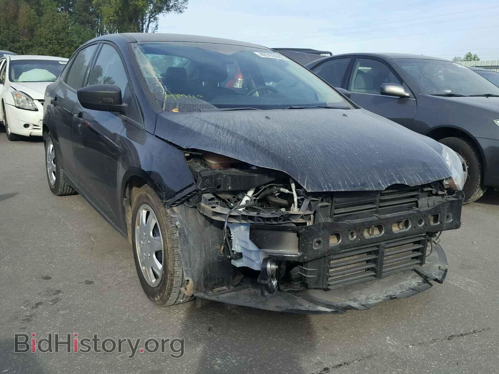 Photo 1FAHP3E29CL389949 - FORD FOCUS 2012