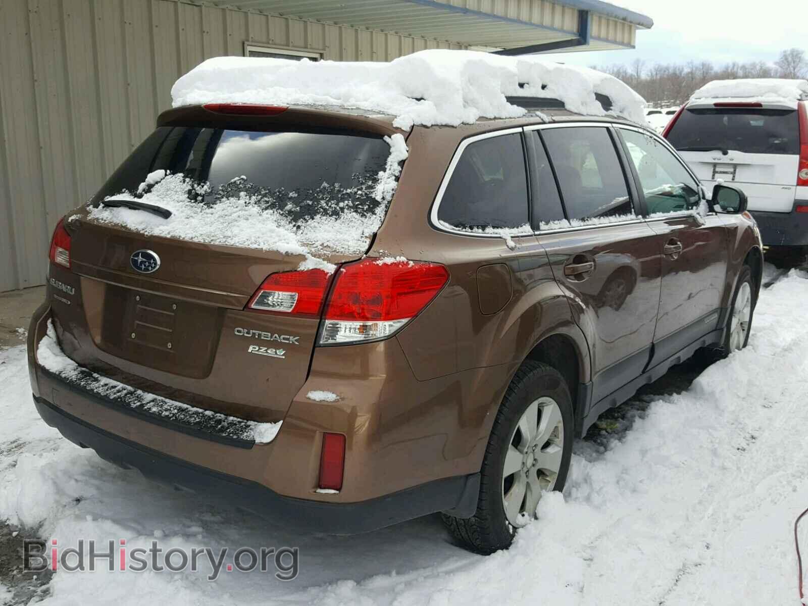 2011 SUBARU OUTBACK - VIN: 4S4BRBCC8B3446023 - Photo 4