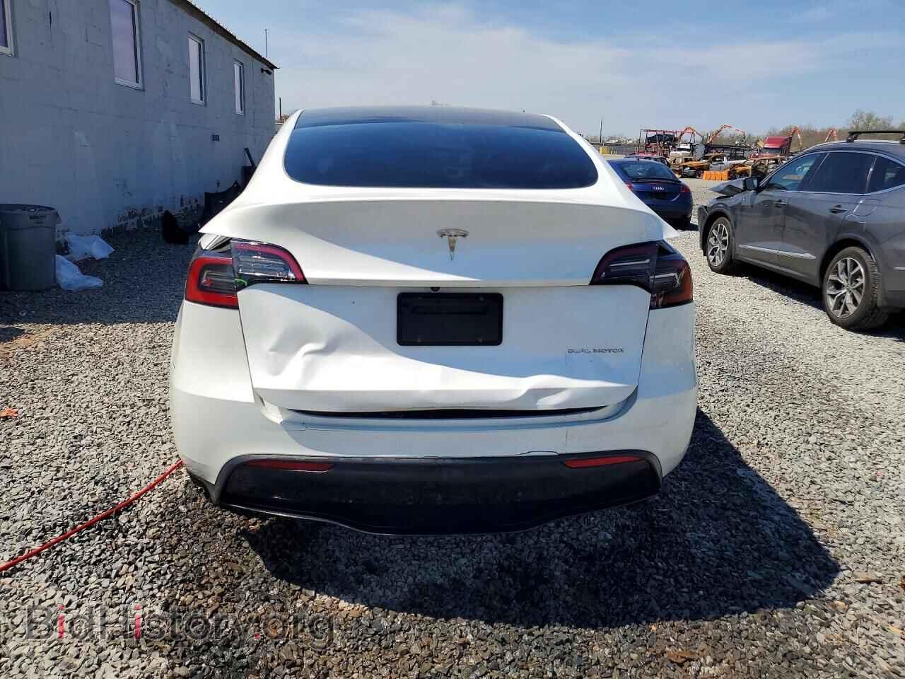 2023 TESLA MODEL Y - VIN: 7SAYGDEE4PF622061 - Фото 6