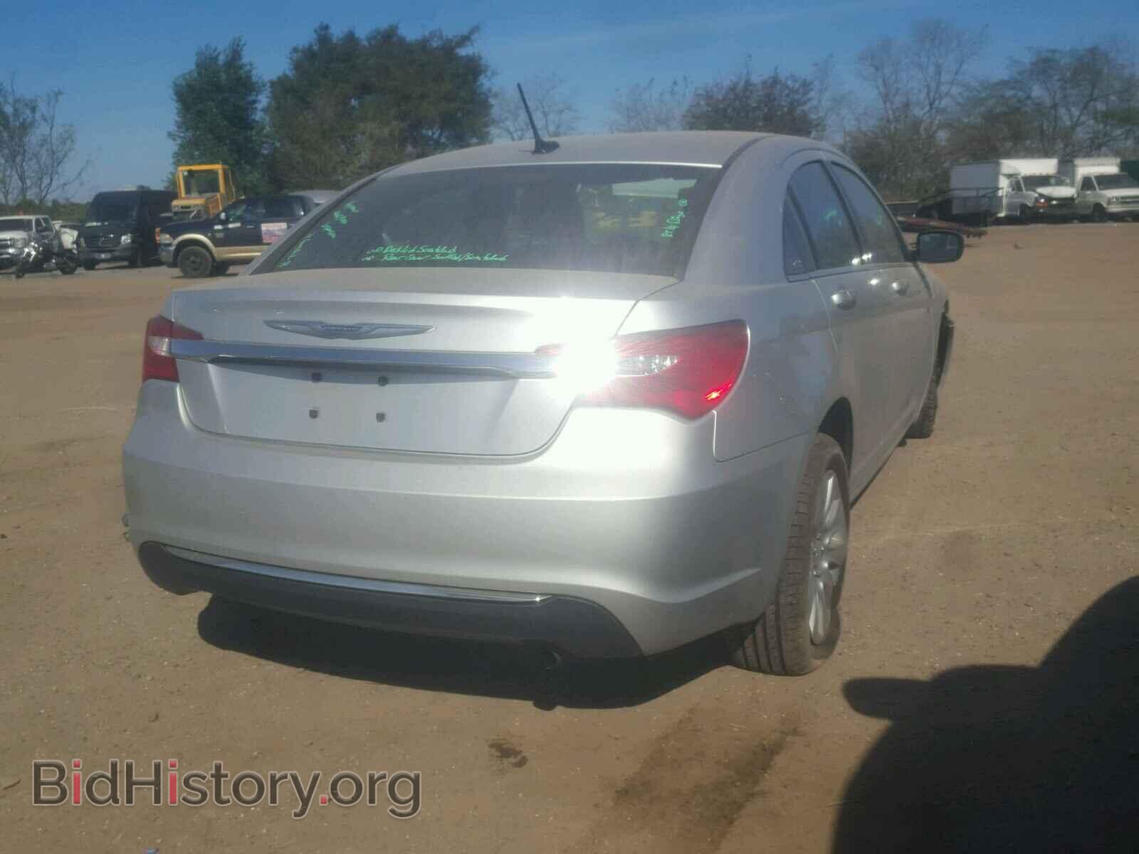 2012 CHRYSLER 200 - VIN: 1C3CCBAB5CN272023 - Фото 4