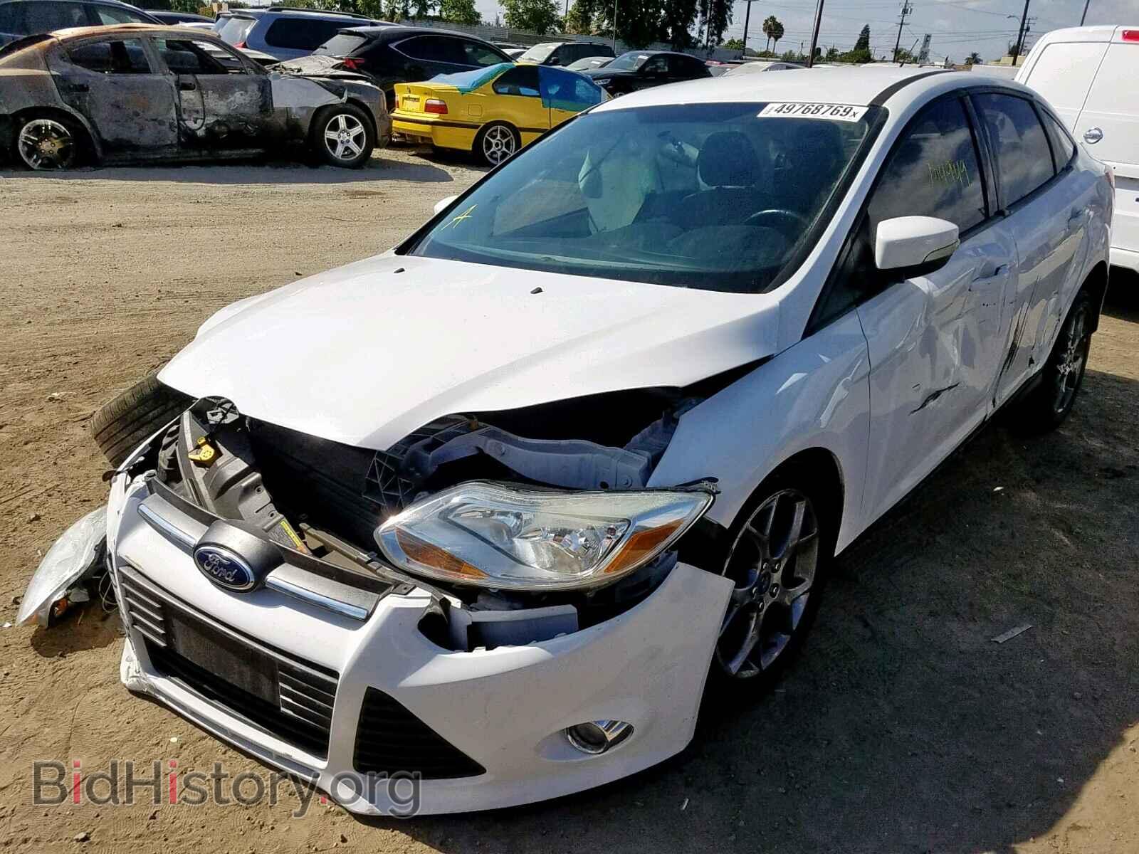 2013 FORD FOCUS SE - VIN: 1FADP3F28DL185075 - Фото 2
