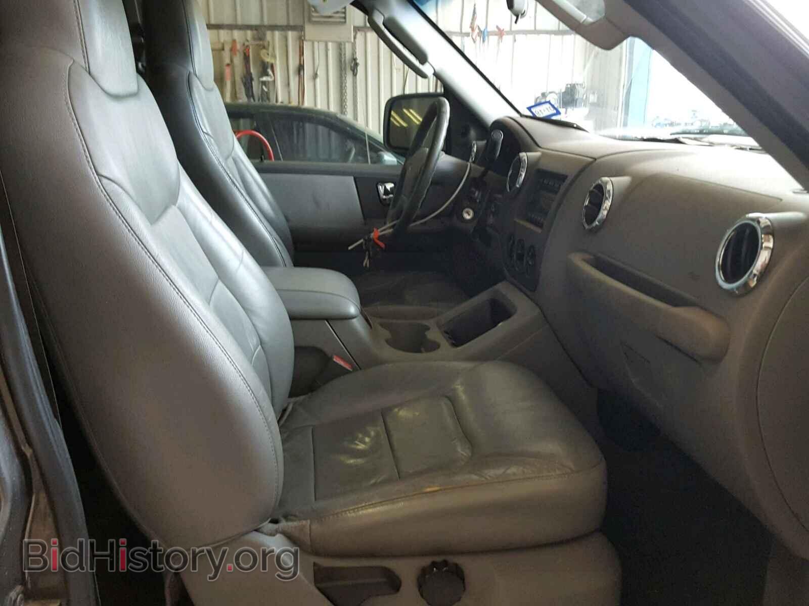 2005 FORD EXPEDITION - VIN: 1FMPU15575LA79648 - Фото 5