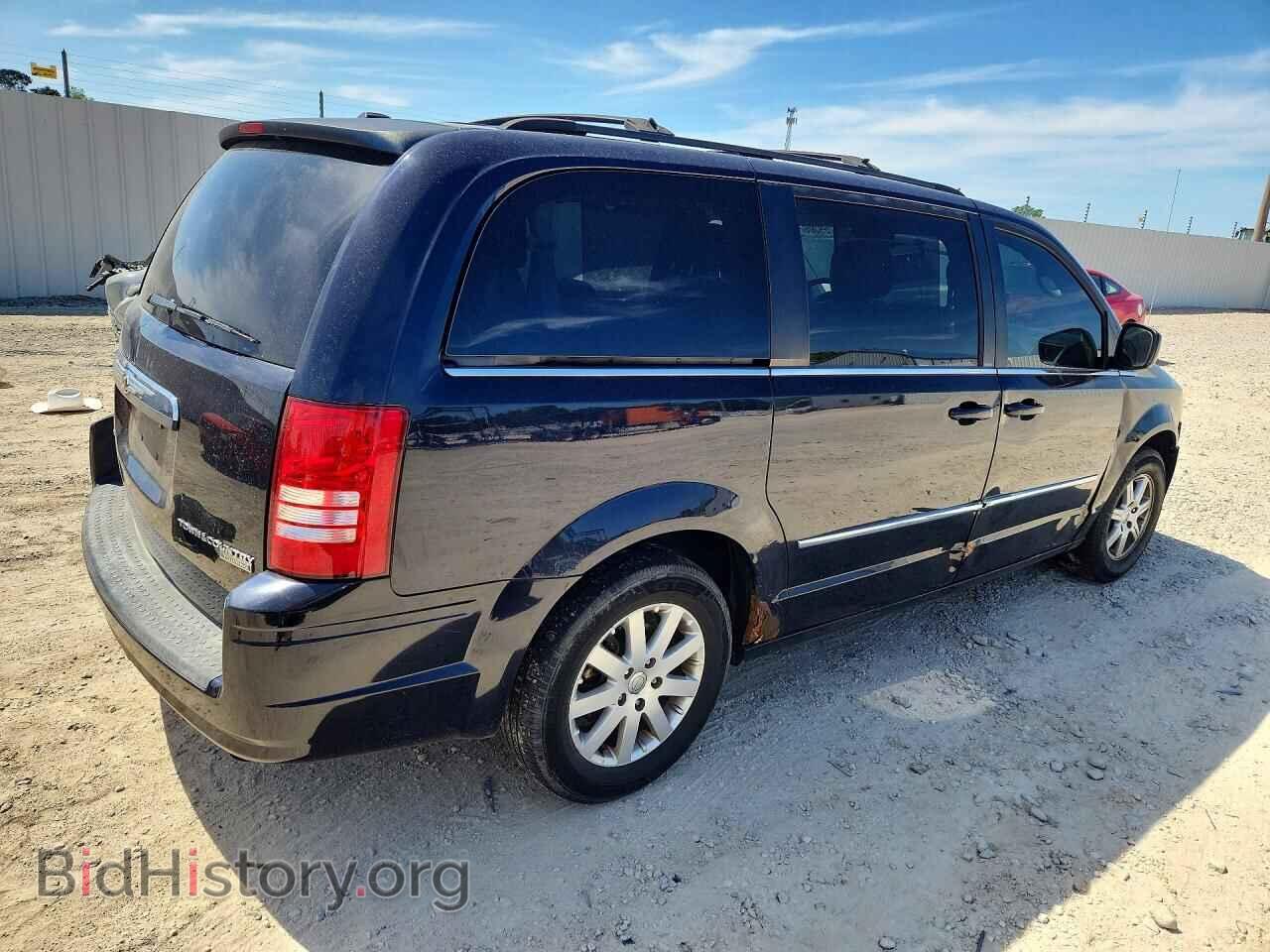 2010 CHRYSLER MINIVAN - VIN: 2A4RR8DX5AR428313 - Photo 3
