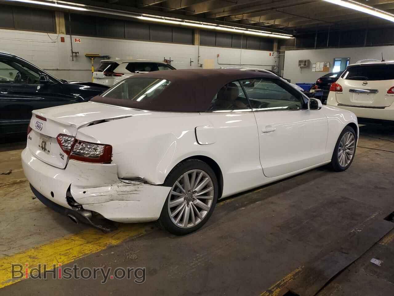 2010 AUDI A5 - VIN: WAULFAFH7AN023727 - Фото 3