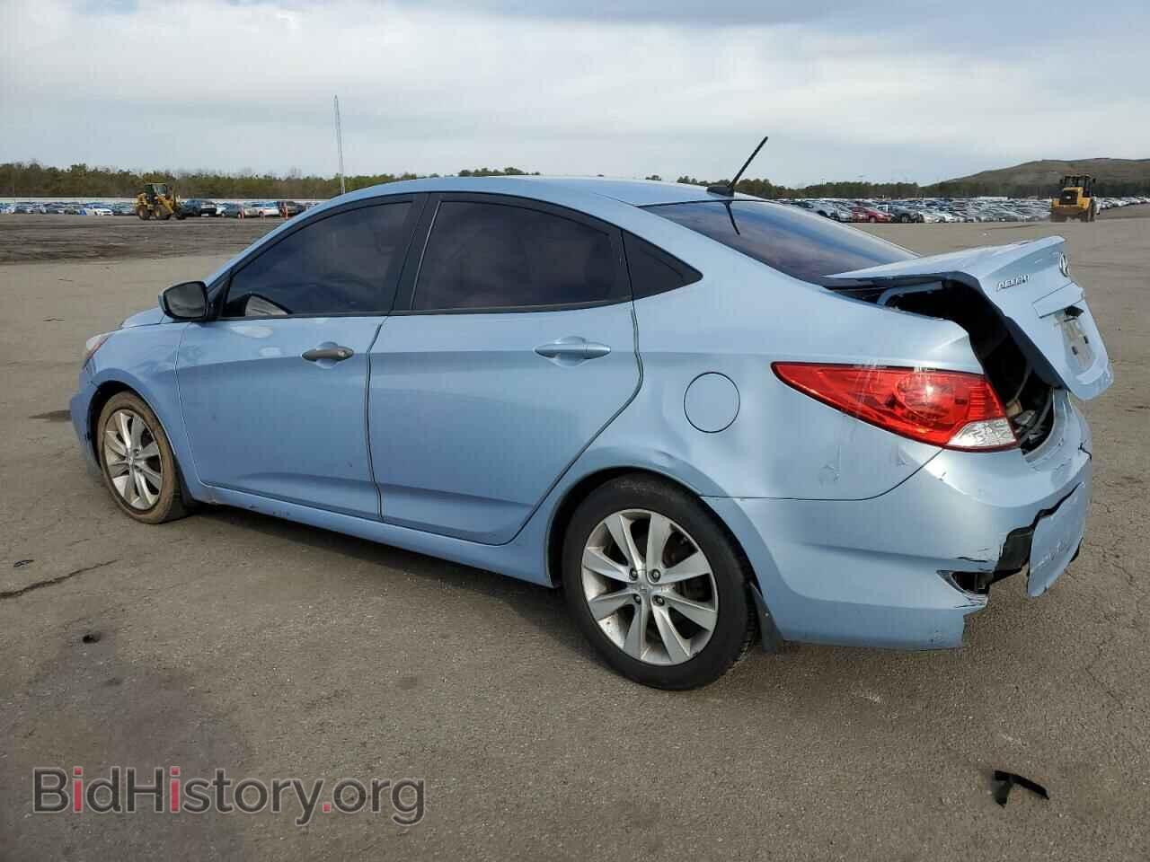 2013 HYUNDAI ACCENT - VIN: KMHCU4AE9DU320334 - Фото 2