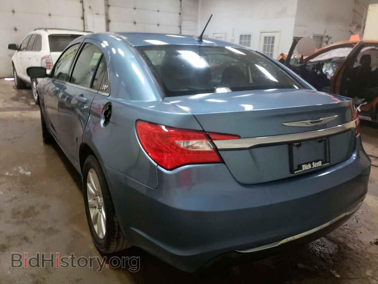 2011 CHRYSLER 200 - VIN: 1C3BC1FB5BN592892 - Фото 3