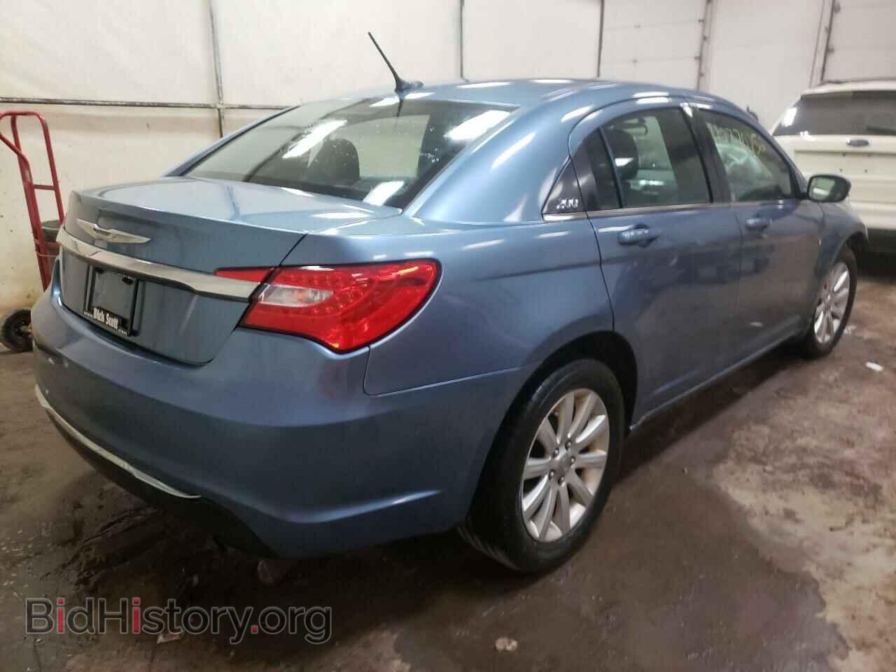 2011 CHRYSLER 200 - VIN: 1C3BC1FB5BN592892 - Фото 4