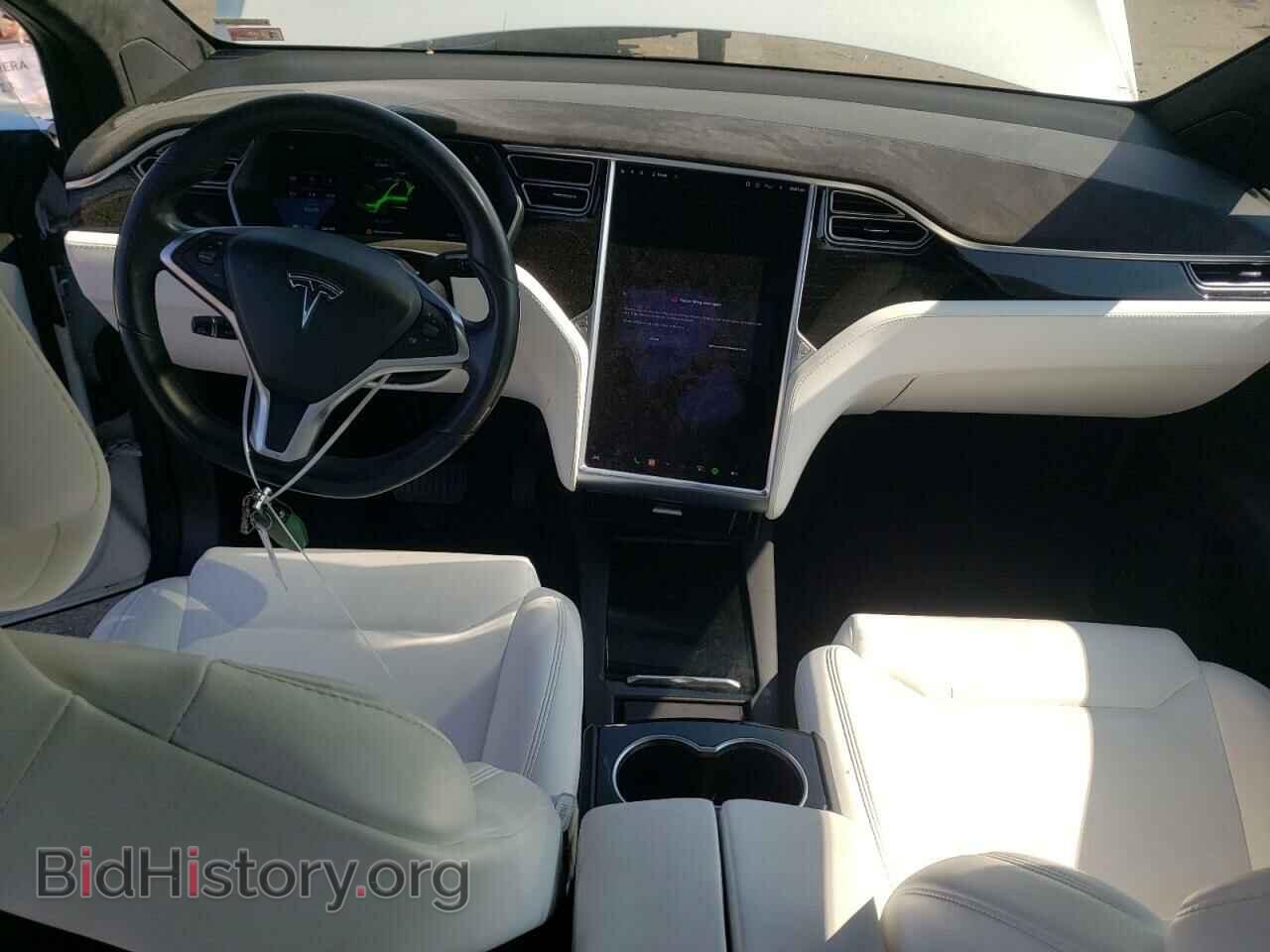 2017 TESLA MODEL X - VIN: 5YJXCBE24HF047265 - Фото 8
