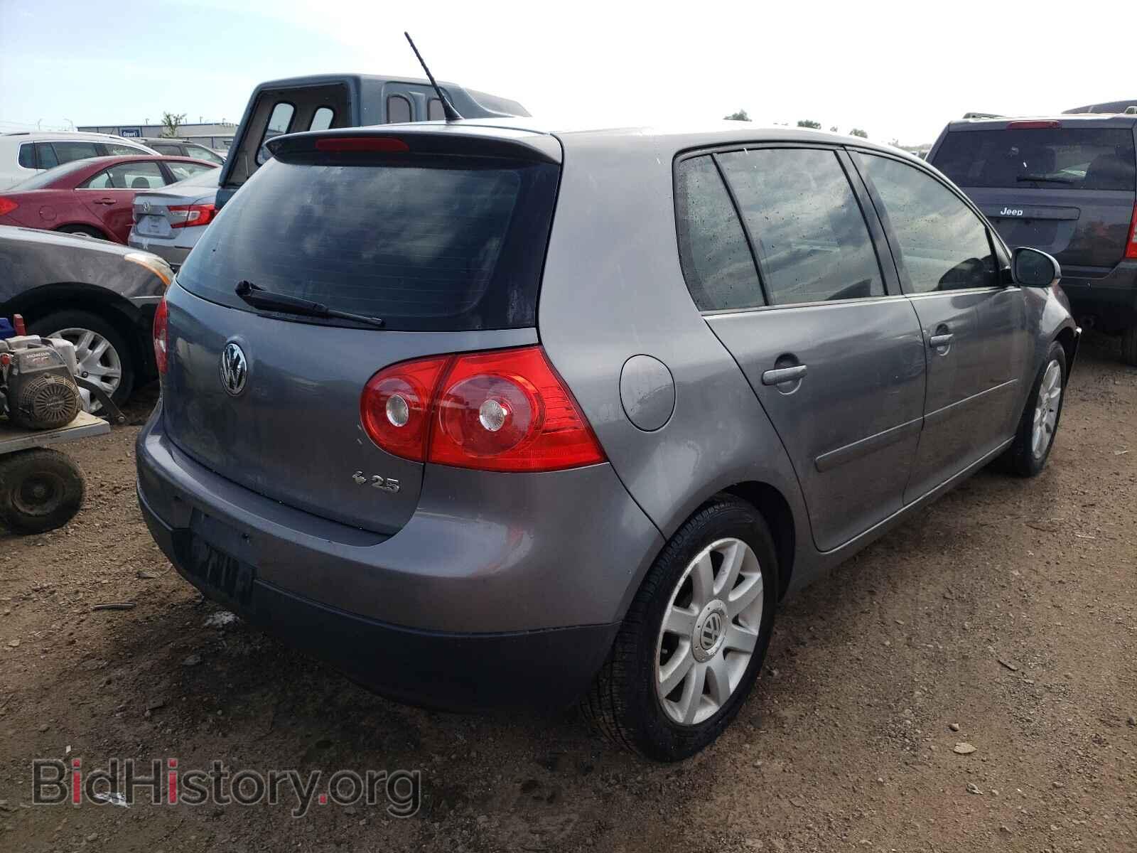 2009 VOLKSWAGEN RABBIT - VIN: WVWDB71K59W070804 - Фото 4