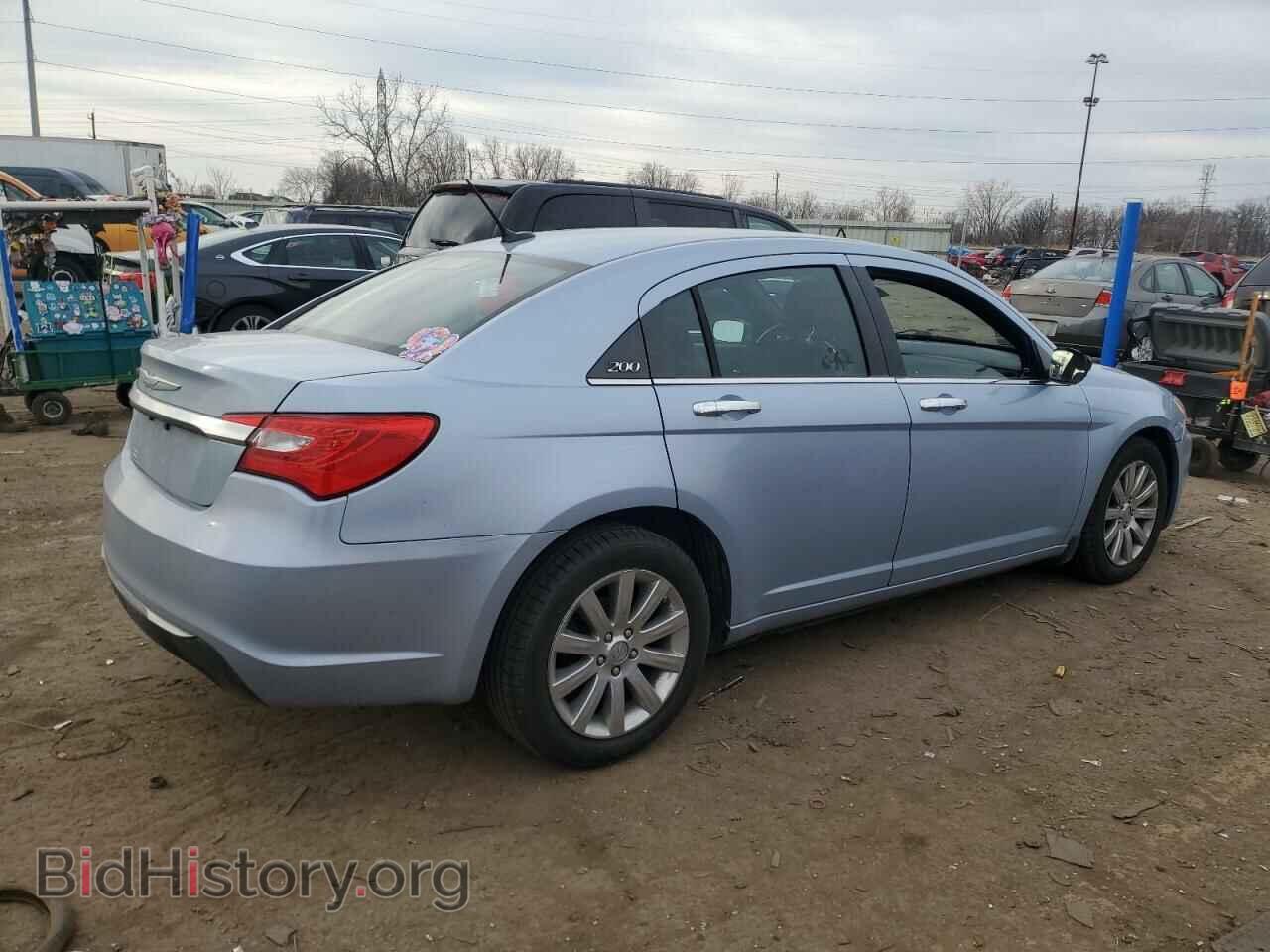 2013 CHRYSLER 200 - VIN: 1C3CCBCG3DN701704 - Фото 3
