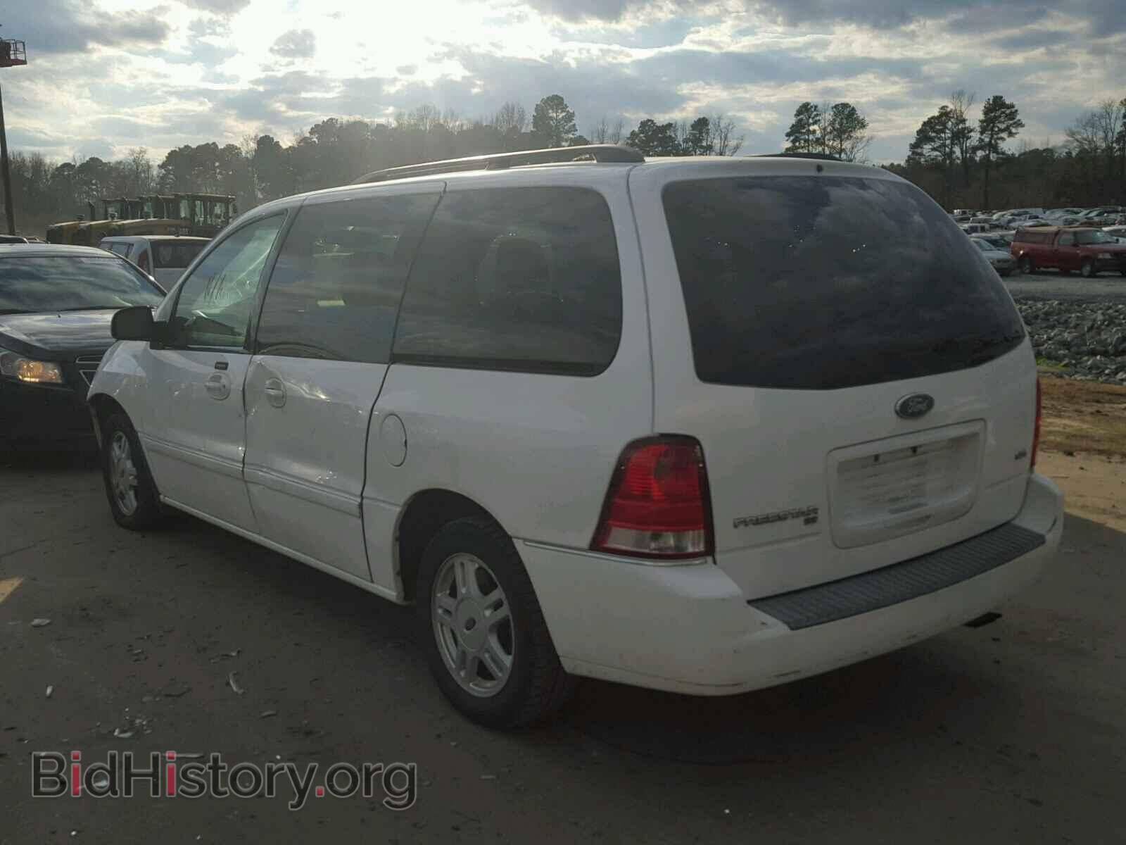 2004 FORD FREESTAR - VIN: 2FMZA52274BA97620 - Фото 3
