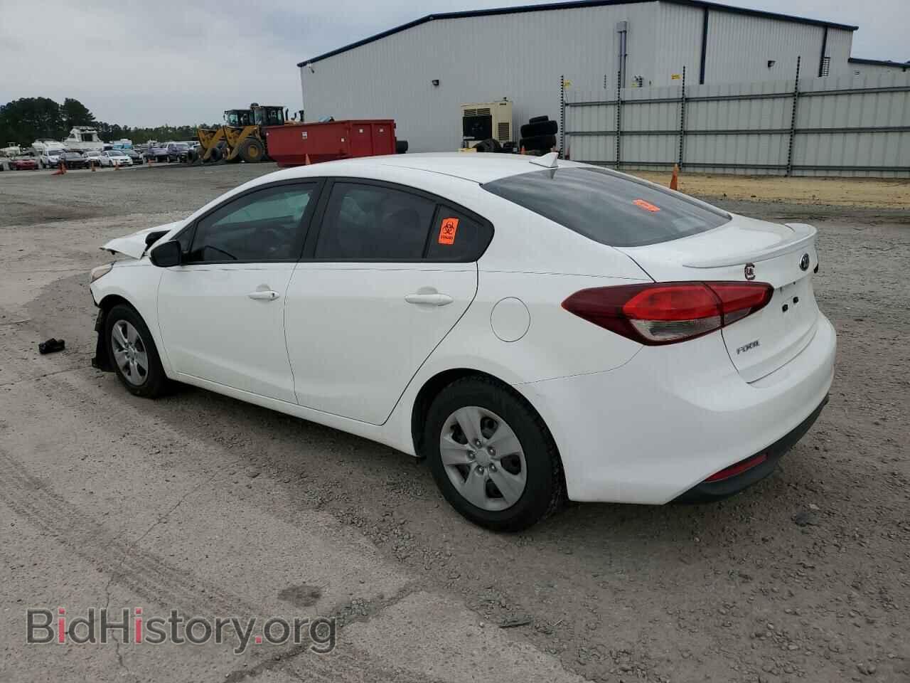 2017 KIA FORTE - VIN: 3KPFK4A77HE073568 - Фото 2