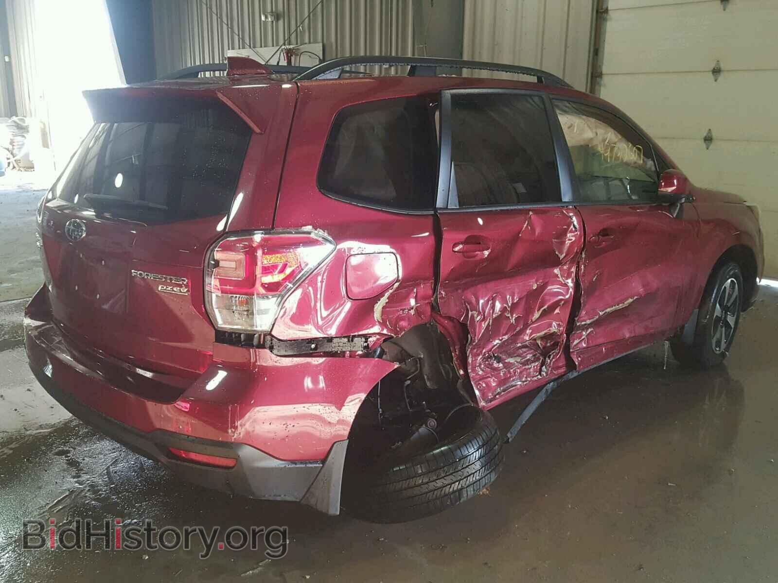2017 SUBARU FORESTER - VIN: JF2SJAEC2HH451296 - Фото 4