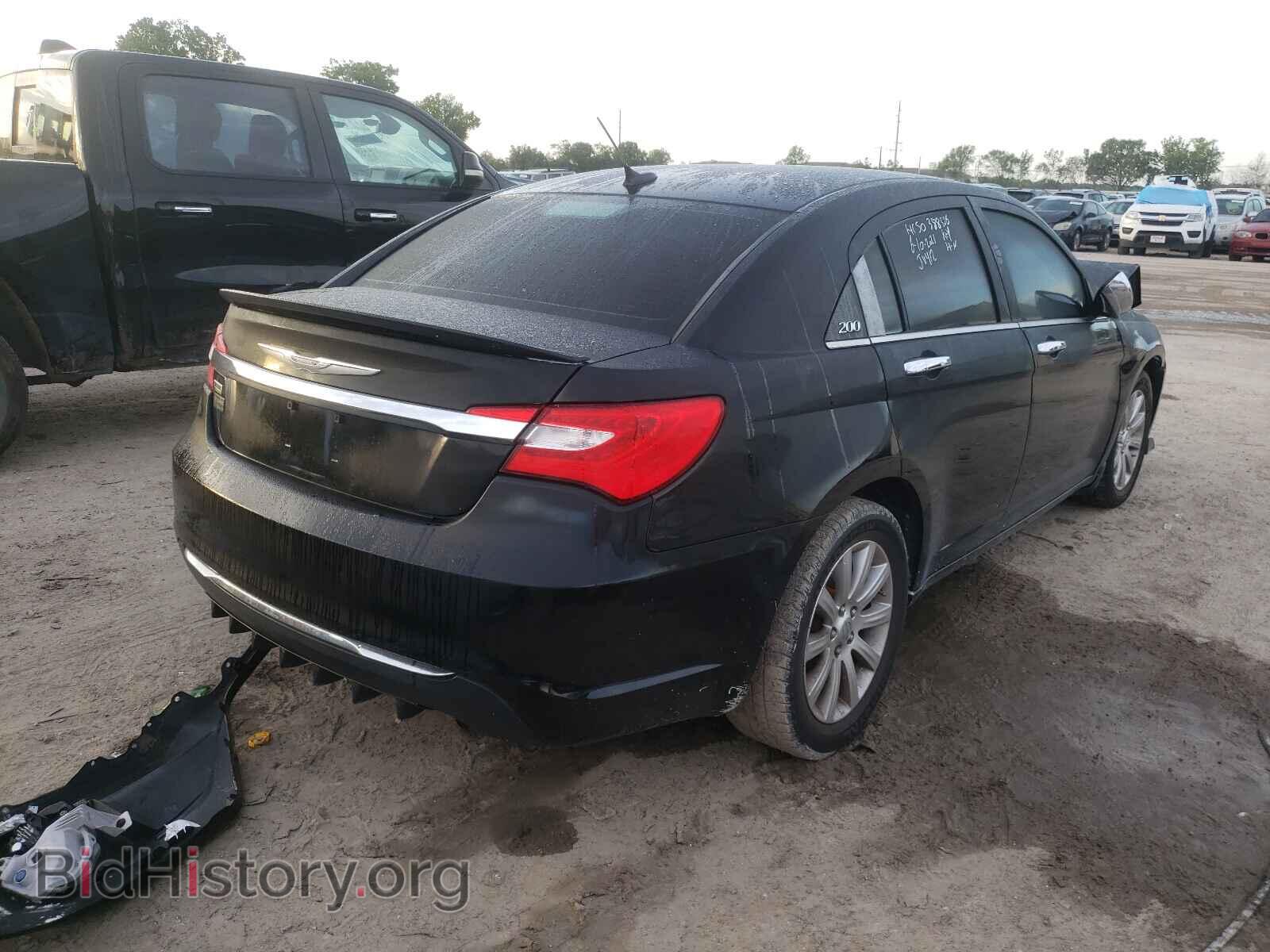 2013 CHRYSLER 200 - VIN: 1C3CCBCG3DN556406 - Photo 4