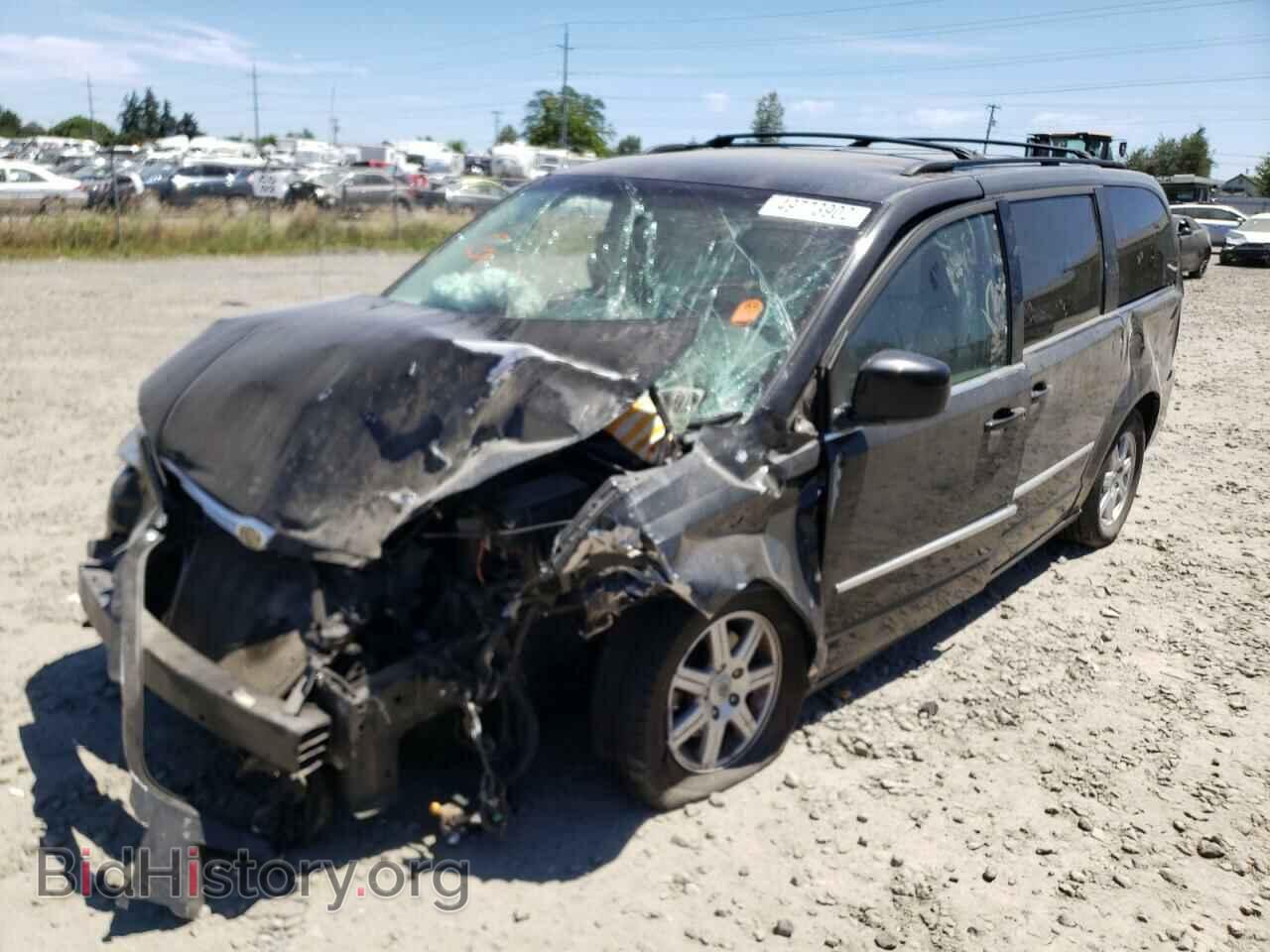 2010 CHRYSLER MINIVAN - VIN: 2A4RR8D18AR394959 - Photo 2