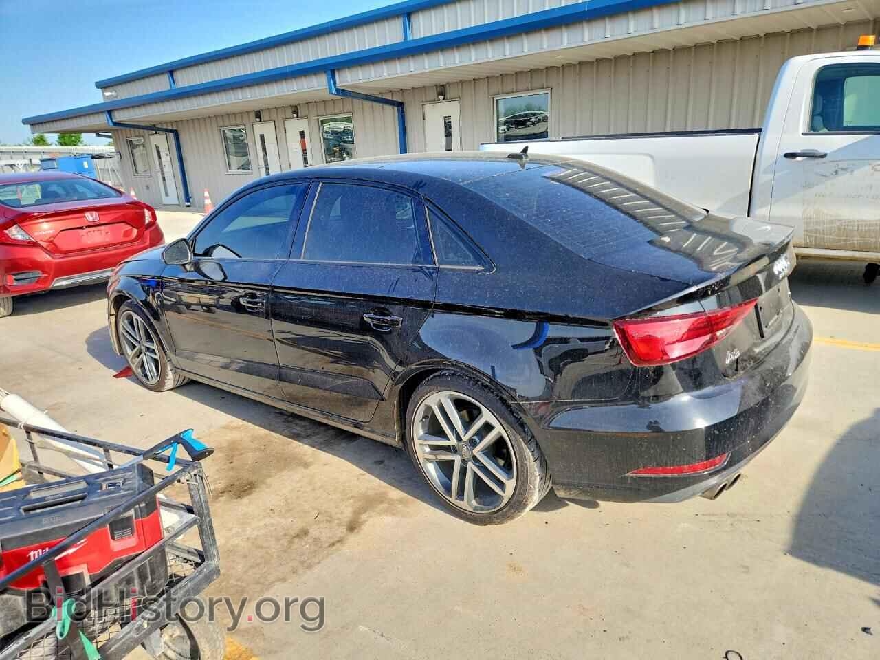 2019 AUDI A3 - VIN: WAUAUGFF1KA083817 - Photo 2