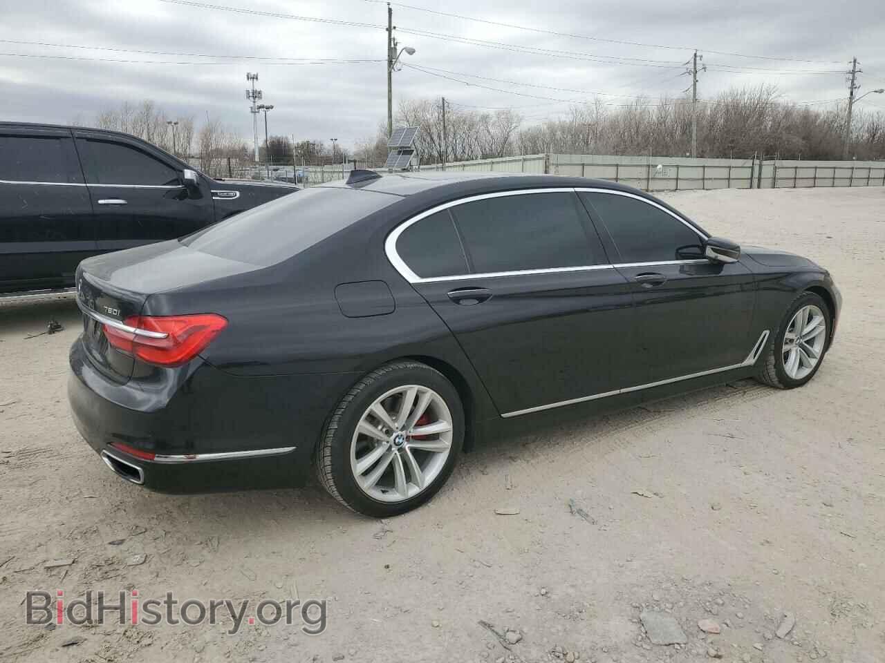 2016 BMW 7 SERIES - VIN: WBA7F0C51GGL99505 - Фото 3