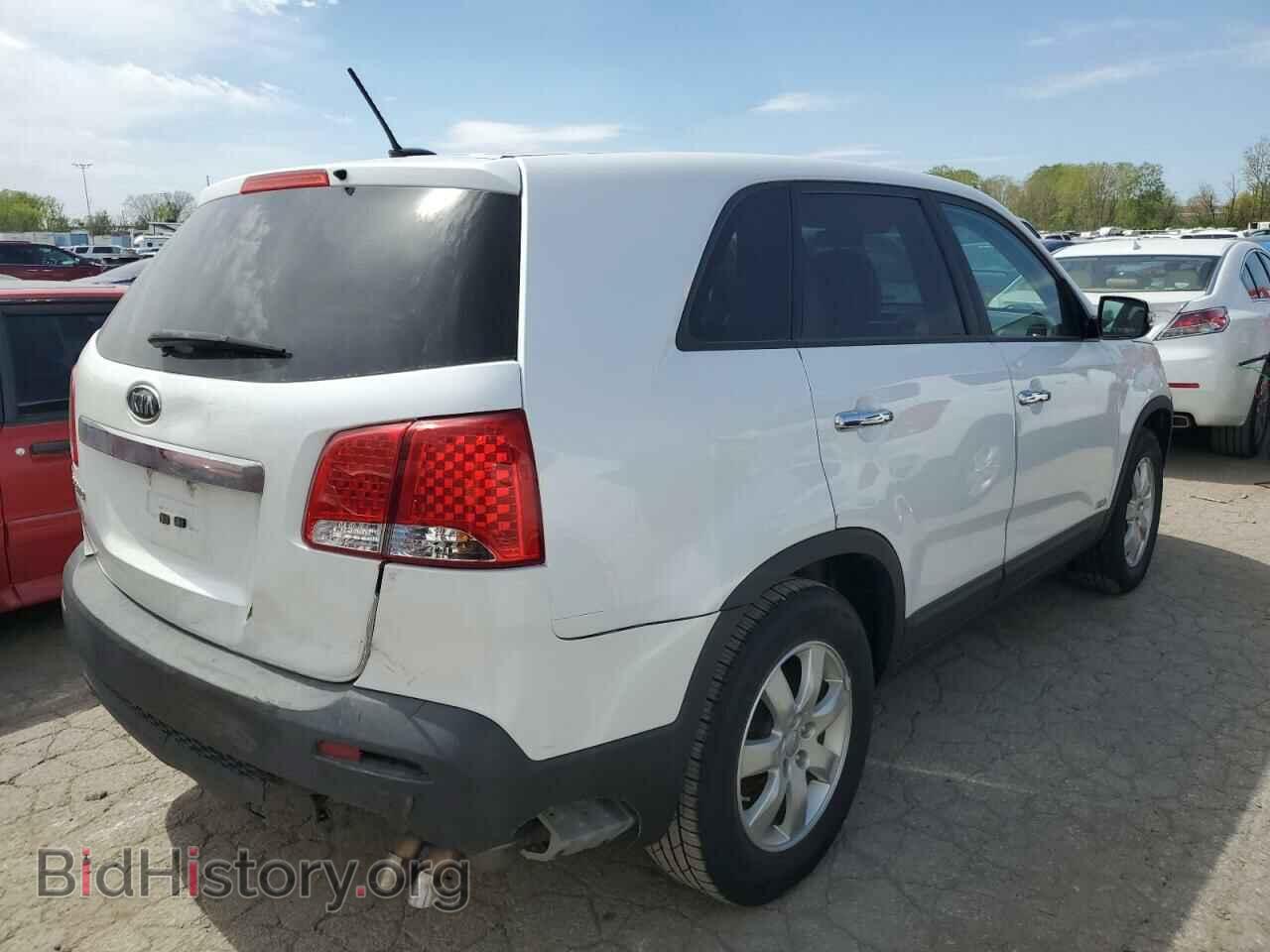 2013 KIA SORENTO - VIN: 5XYKTCA64DG321804 - Фото 3