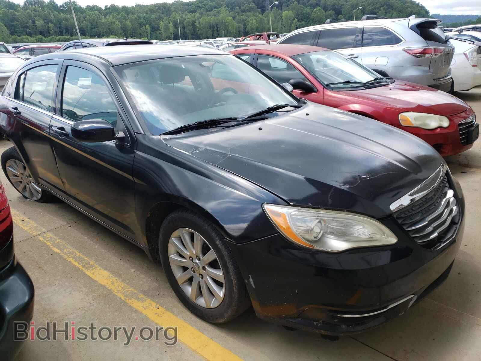 Photo 1C3BC1FG1BN511687 - CHRYSLER 200 2011