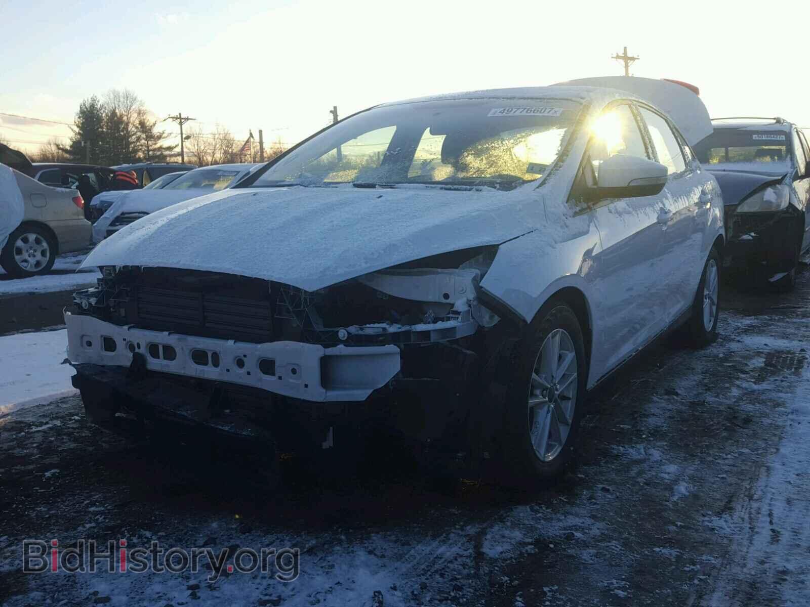 2017 FORD FOCUS - VIN: 1FADP3F23HL207697 - Фото 2