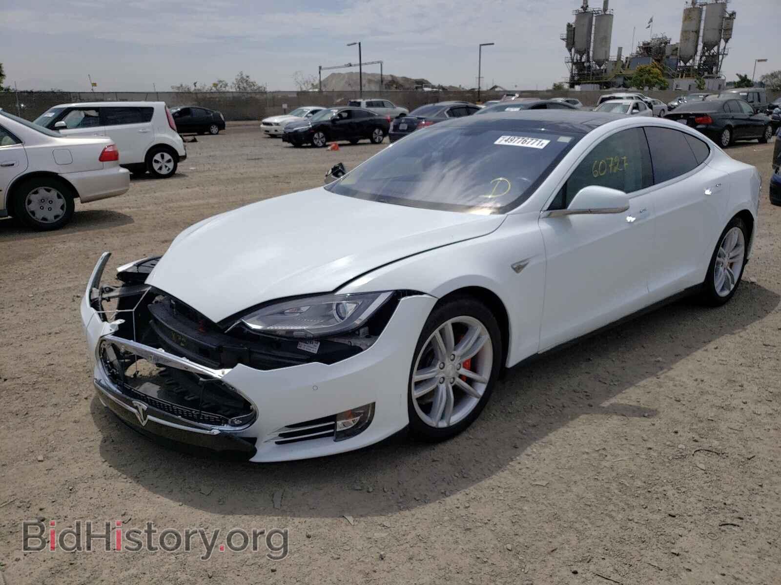2014 TESLA MODEL S - VIN: 5YJSA1H18EFP53258 - Фото 2