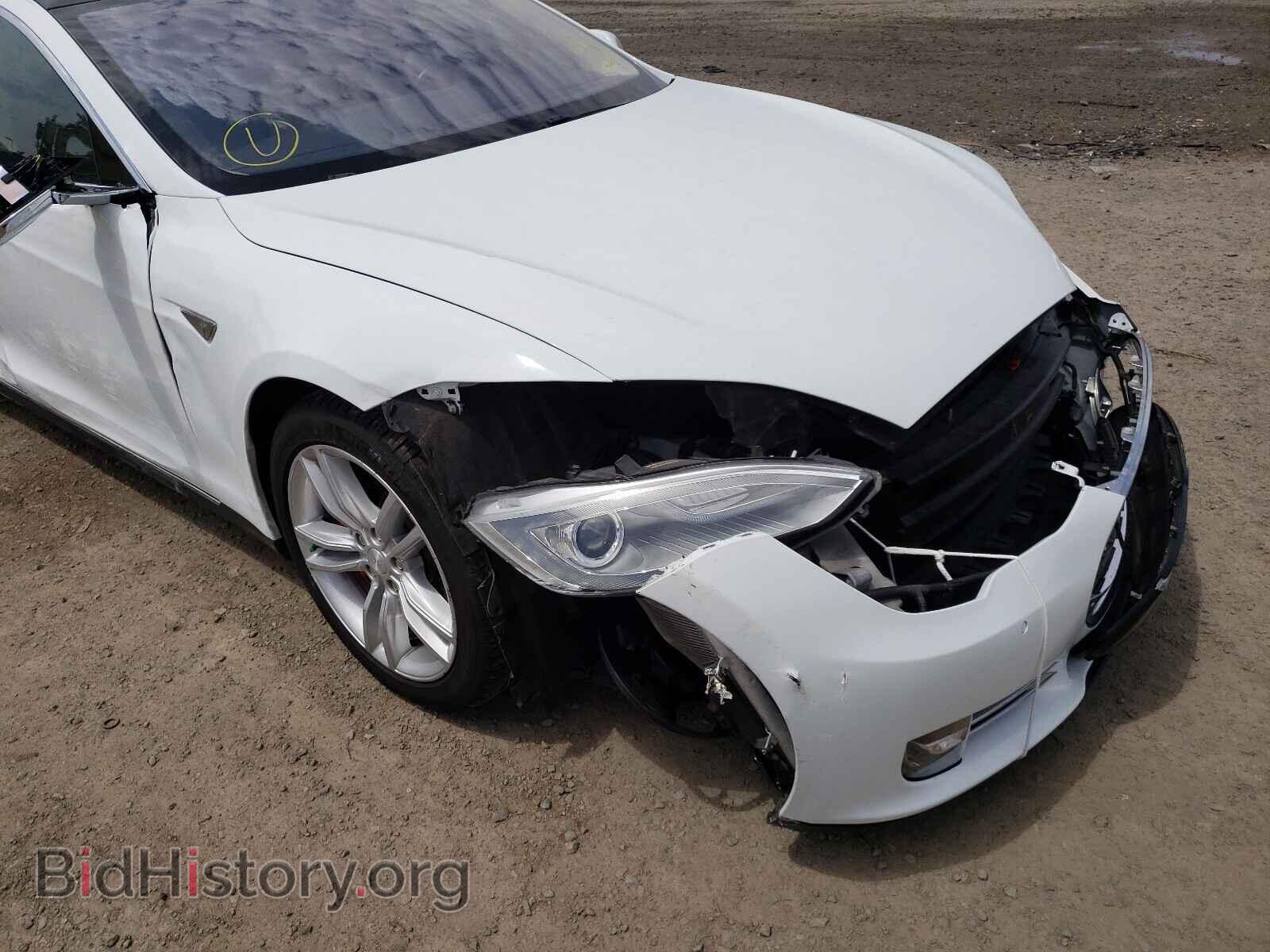 2014 TESLA MODEL S - VIN: 5YJSA1H18EFP53258 - Фото 9