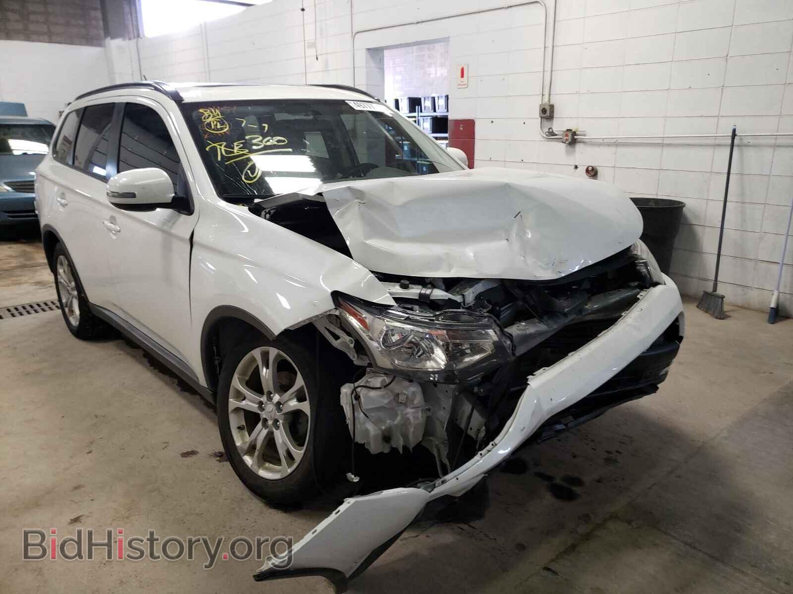 Photo JA4AZ3A33FZ008774 - MITSUBISHI OUTLANDER 2015