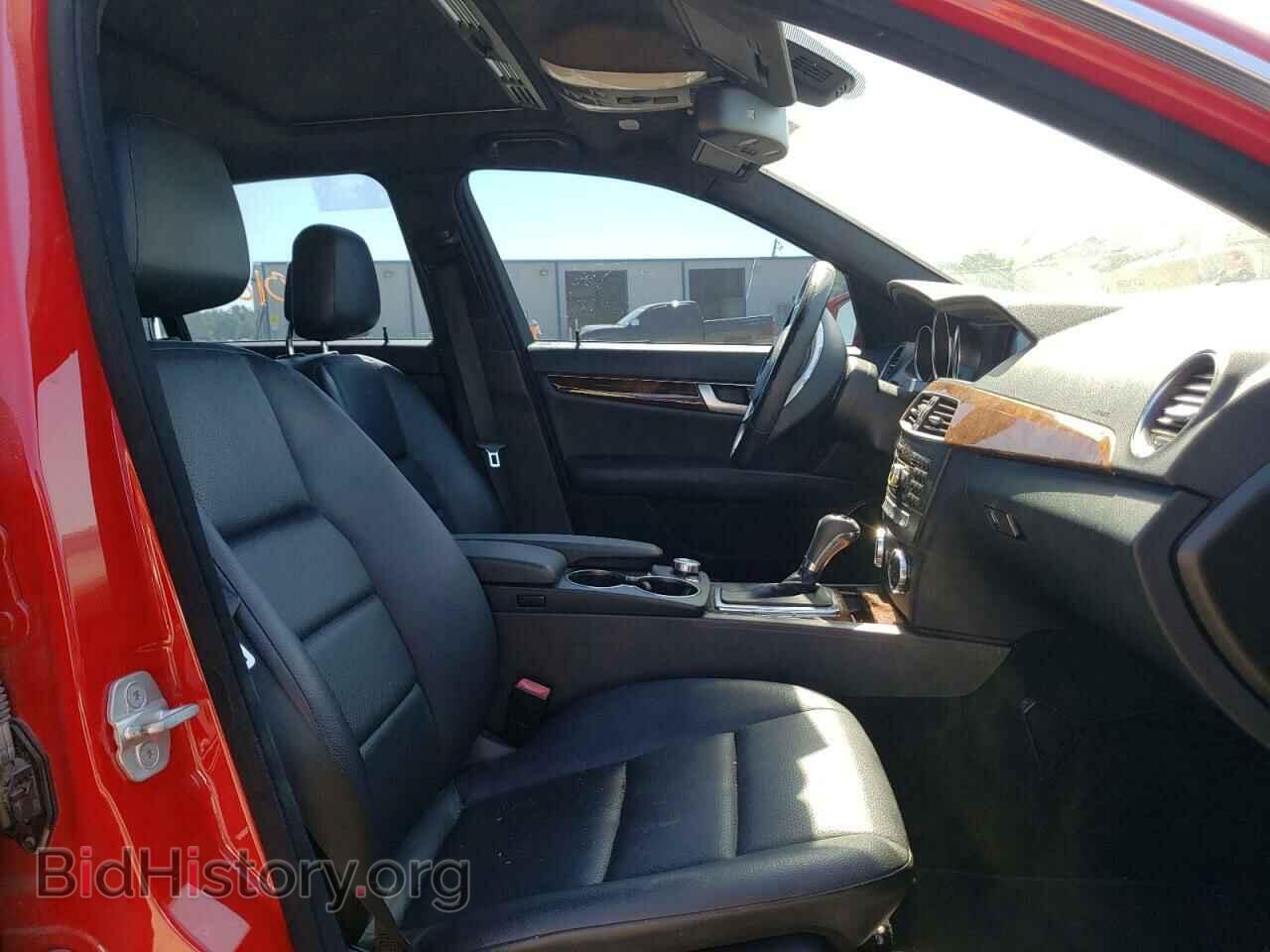 2012 MERCEDES-BENZ C-CLASS - VIN: WDDGF4HB0CA620376 - Фото 5
