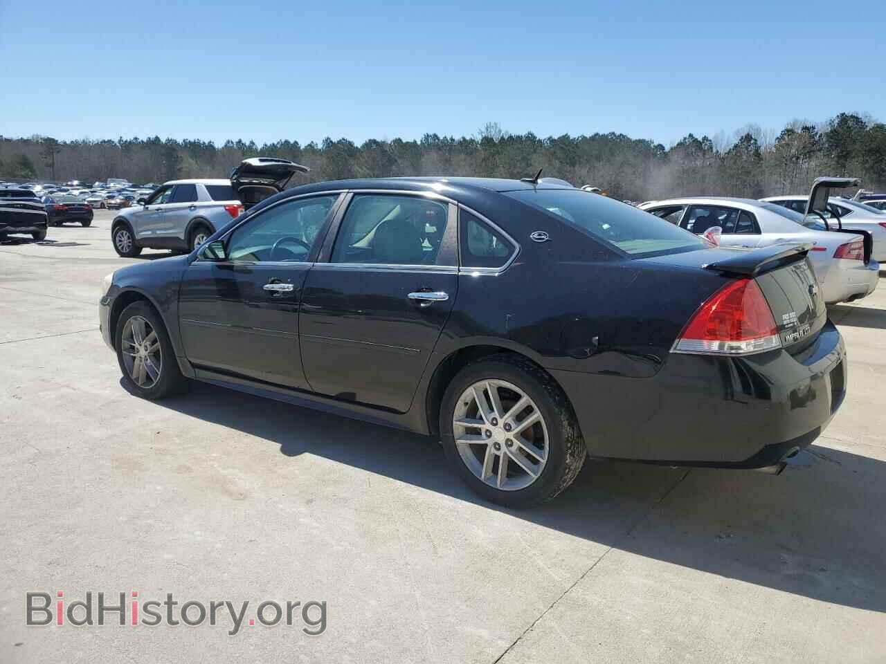 2013 CHEVROLET IMPALA - VIN: 2G1WC5E38D1233094 - Фото 2