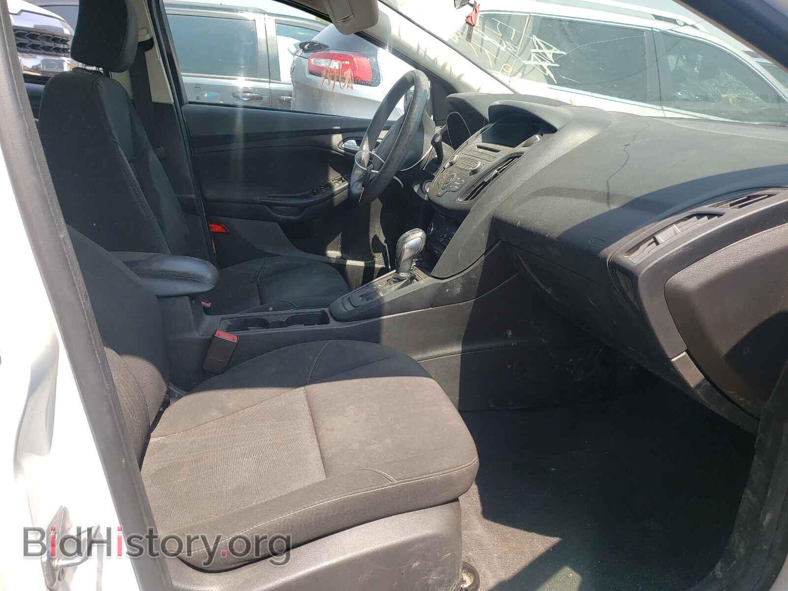 2016 FORD FOCUS - VIN: 1FADP3F21GL246058 - Photo 5