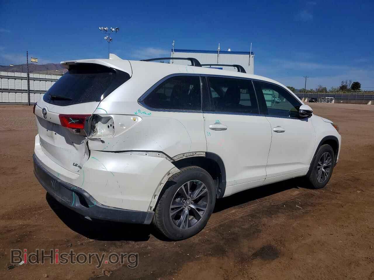 2018 TOYOTA HIGHLANDER - VIN: 5TDBZRFH2JS830106 - Фото 3