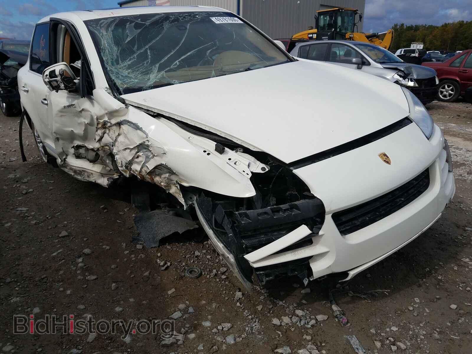 Photo WP1AA2AP8ALA07205 - PORSCHE CAYENNE 2010