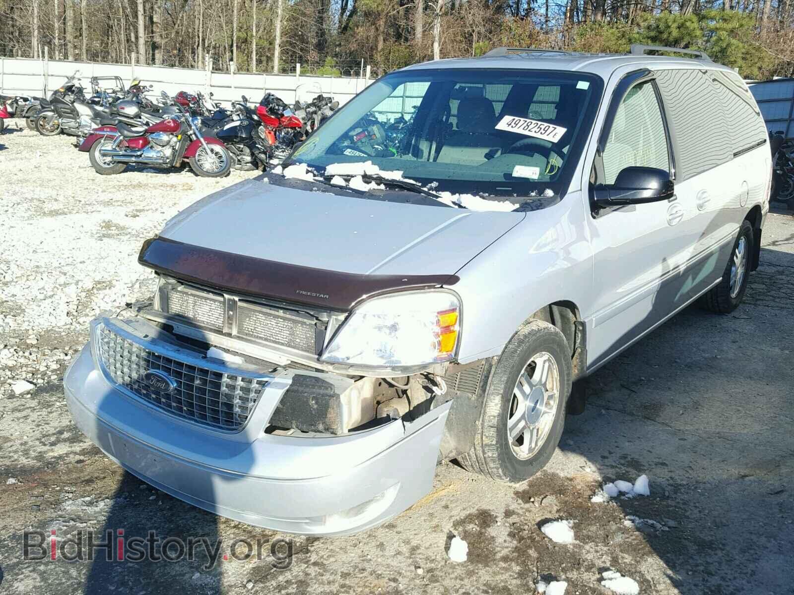 2007 FORD FREESTAR - VIN: 2FMZA52247BA07764 - Фото 2