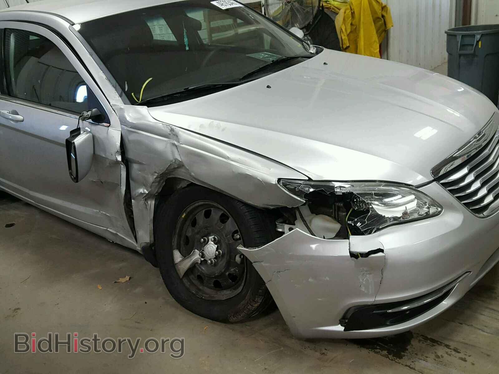 2012 CHRYSLER 200 - VIN: 1C3CCBABXCN100912 - Фото 9