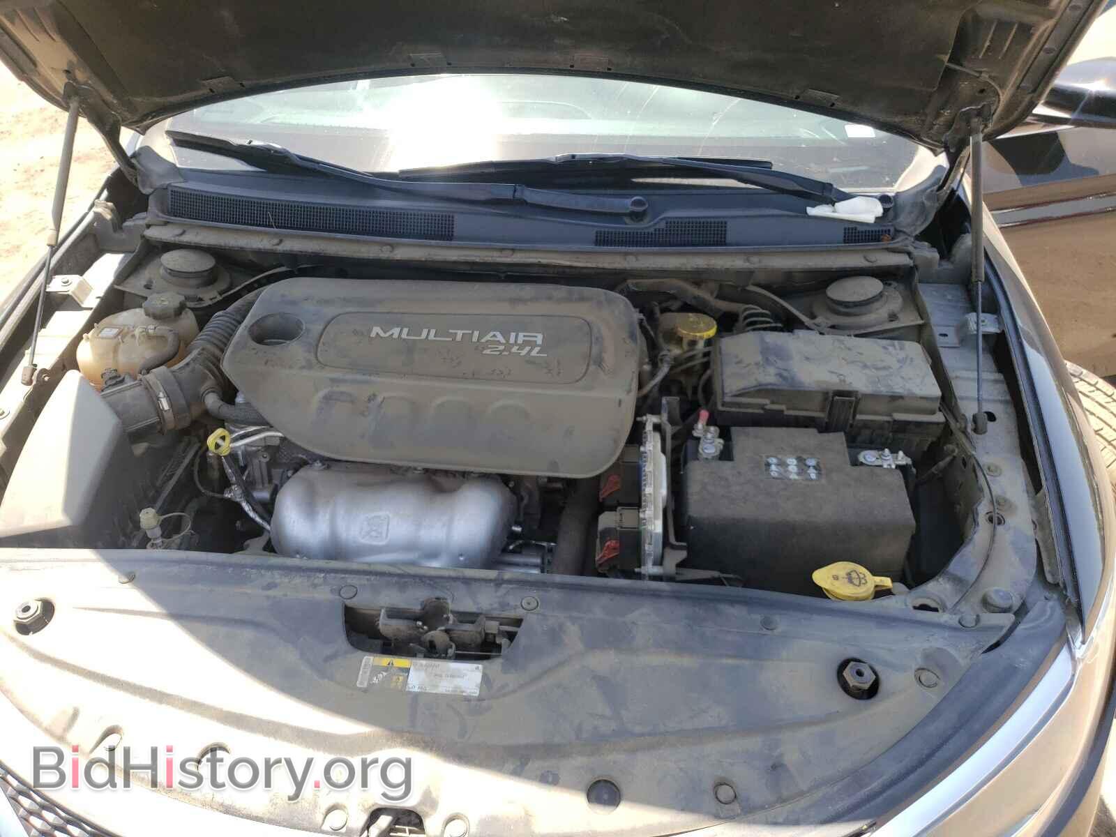 2016 CHRYSLER 200 - VIN: 1C3CCCAB0GN149063 - Фото 7