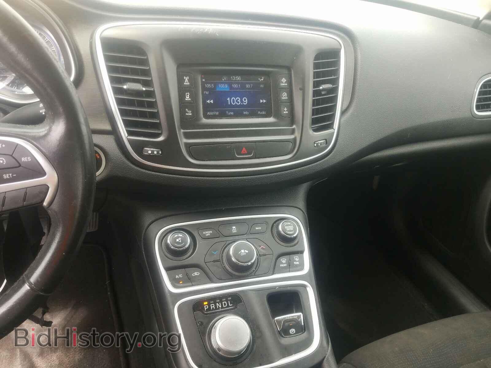 2016 CHRYSLER 200 - VIN: 1C3CCCFB6GN183081 - Фото 9