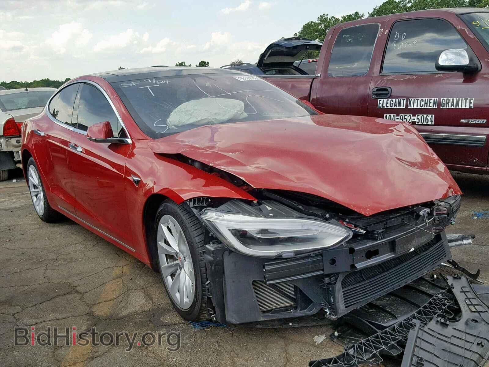 Фотография 5YJSA1E23HF186555 - TESLA MODEL S 2017