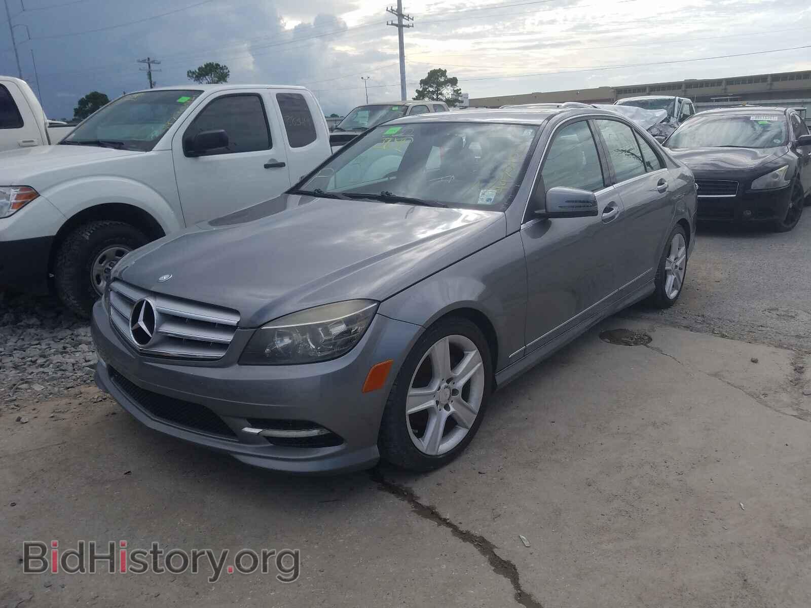 2011 MERCEDES-BENZ C-CLASS - VIN: WDDGF5EB6BR140238 - Фото 2