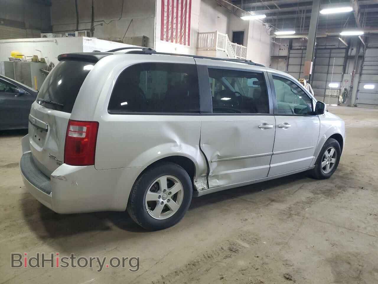 2010 DODGE CARAVAN - VIN: 2D4RN5DX7AR269121 - Фото 3