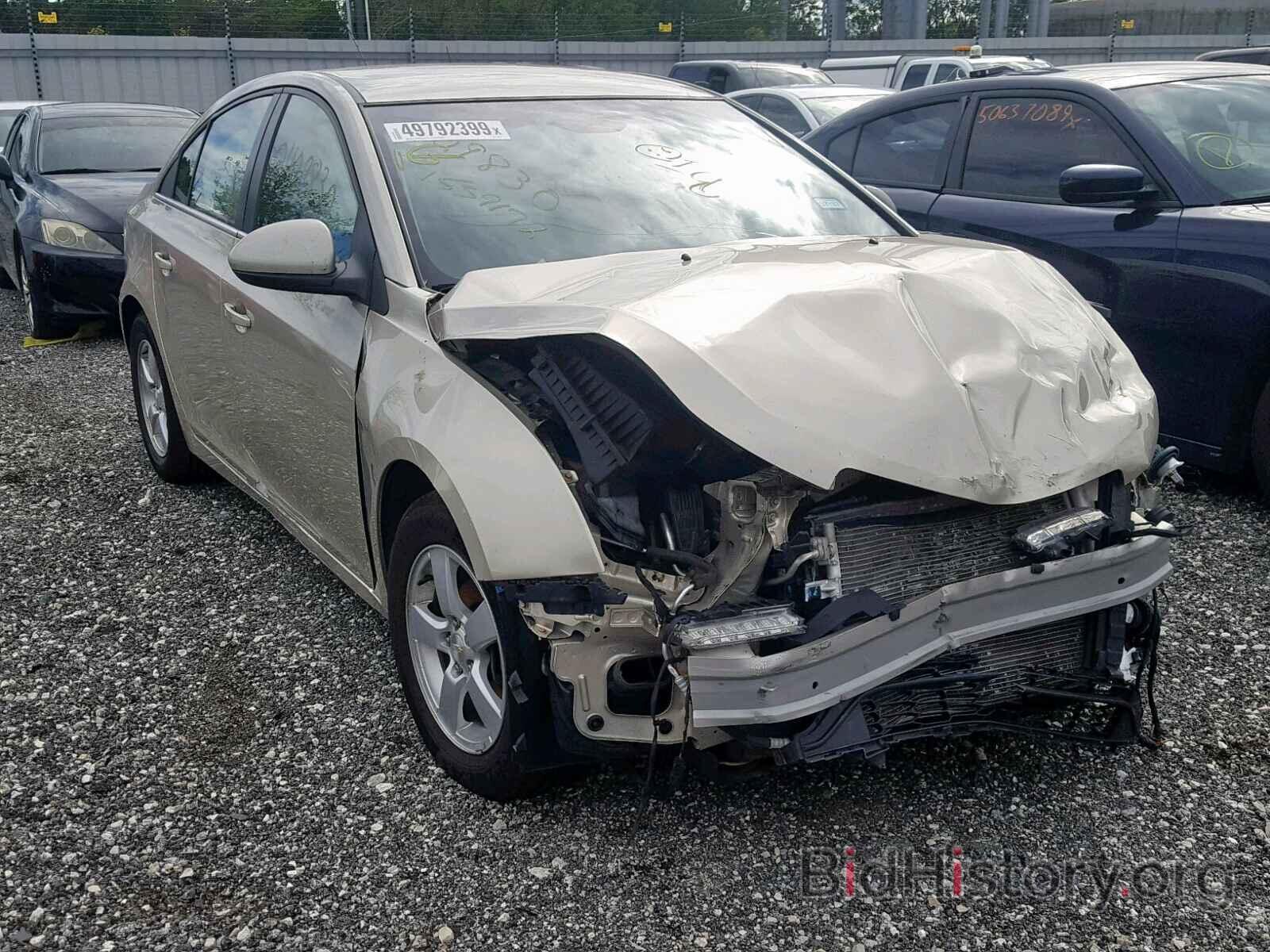 Photo 1G1PE5SB7G7220841 - CHEVROLET CRUZE 2016