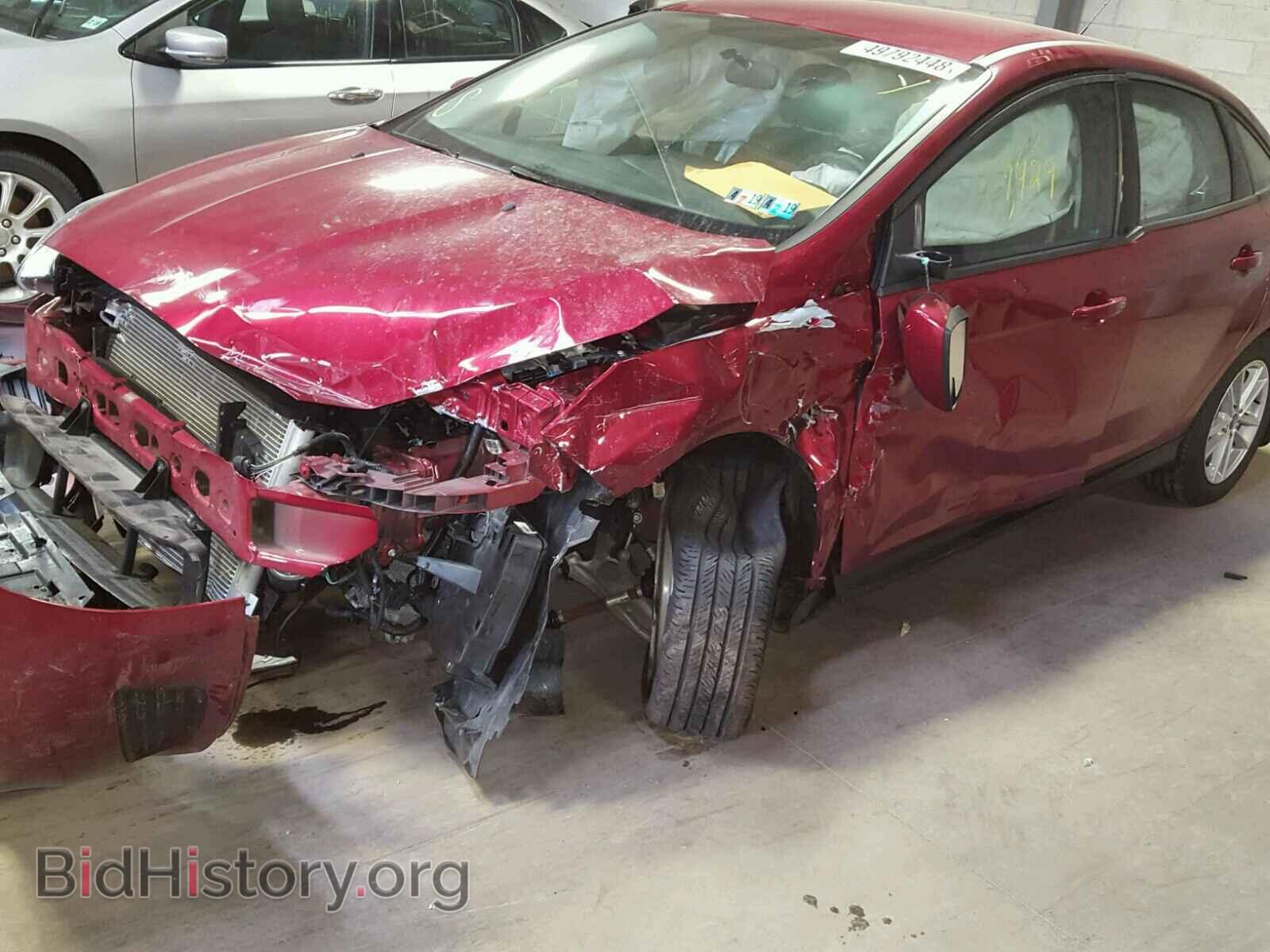 2017 FORD FOCUS - VIN: 1FADP3F2XHL322006 - Photo 9